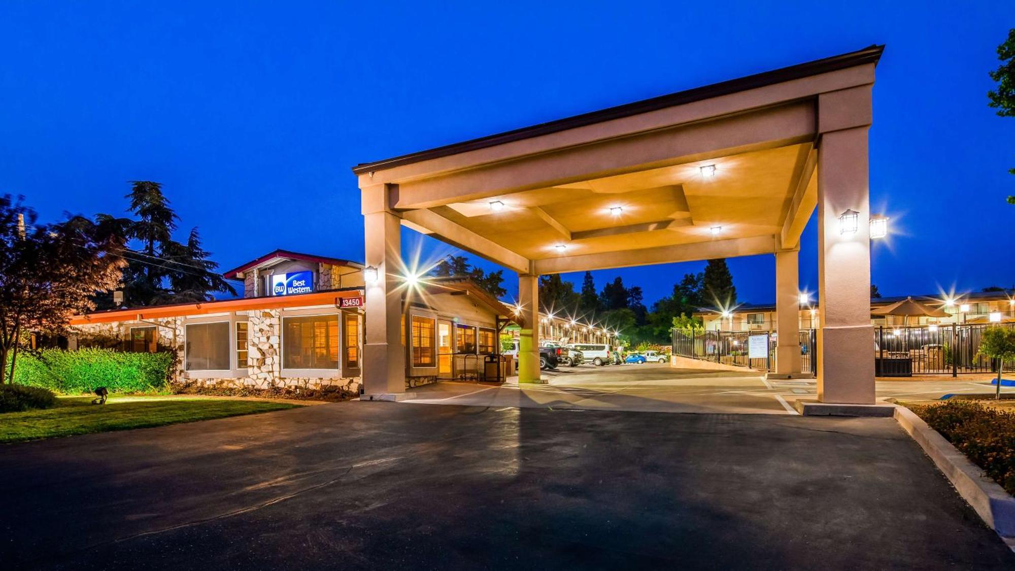 Best Western Golden Key Auburn Extérieur photo