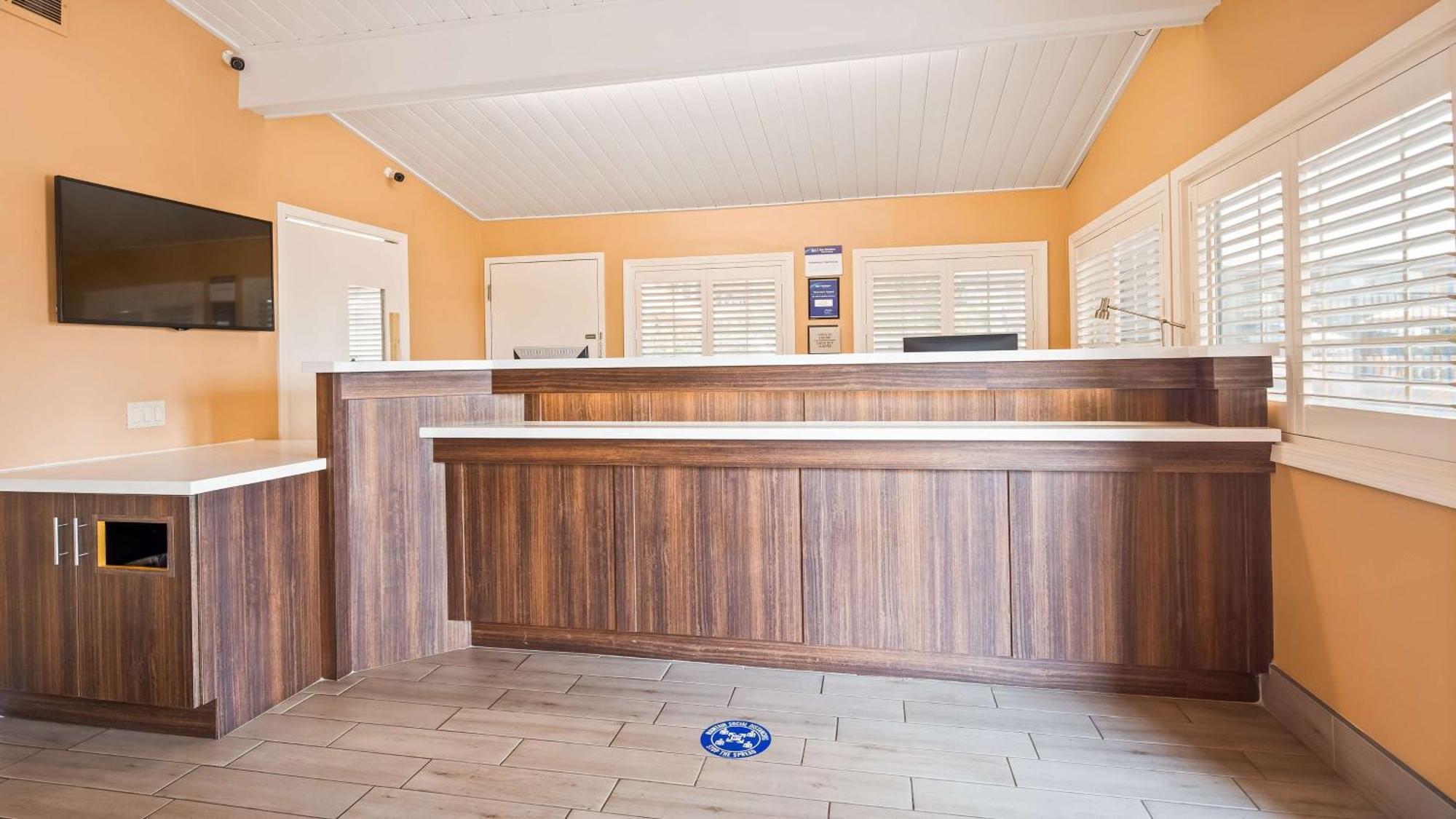 Best Western Golden Key Auburn Extérieur photo