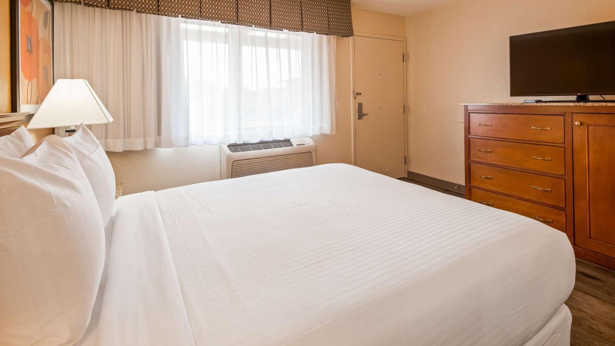 Best Western Golden Key Auburn Extérieur photo