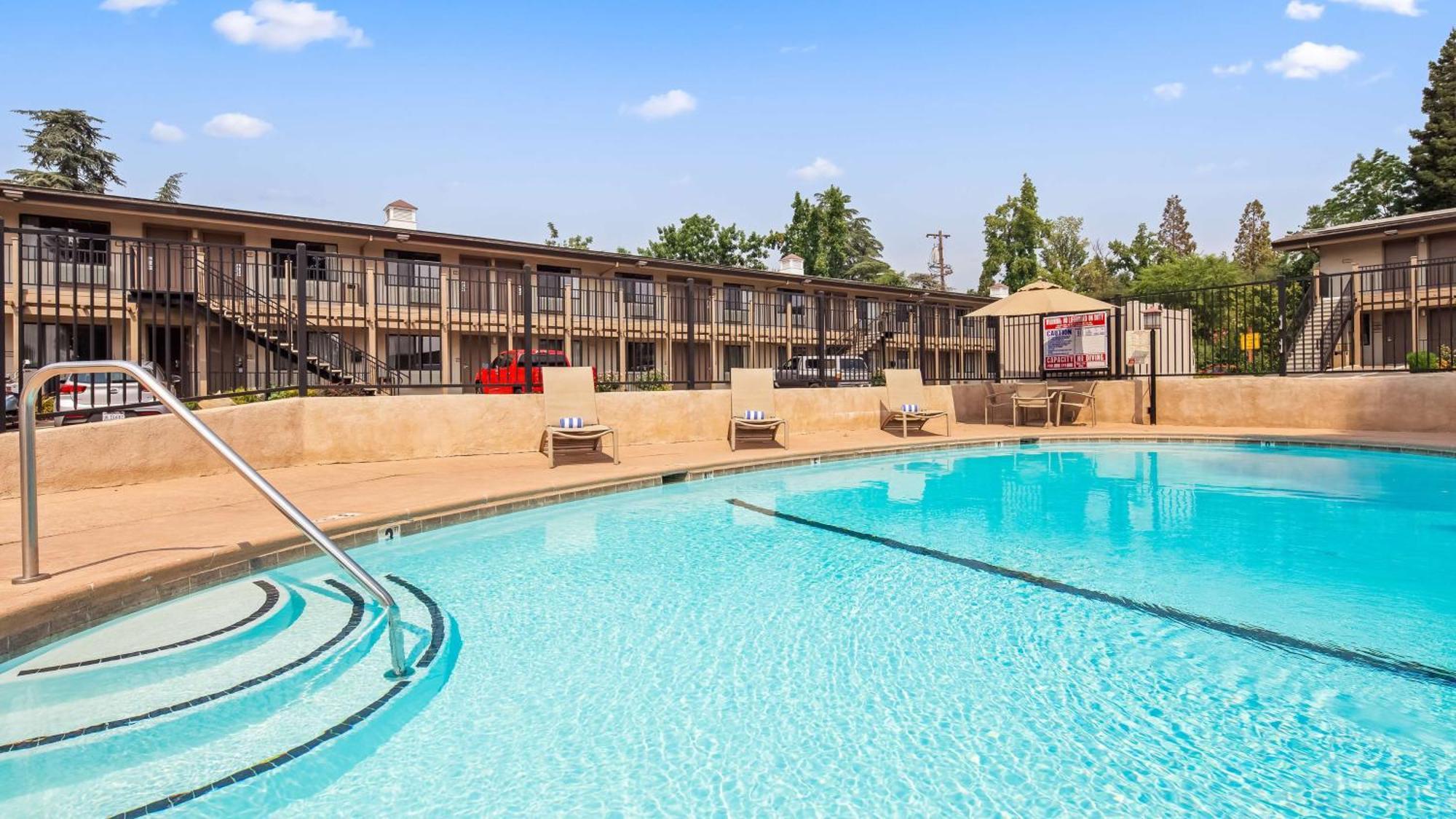 Best Western Golden Key Auburn Extérieur photo